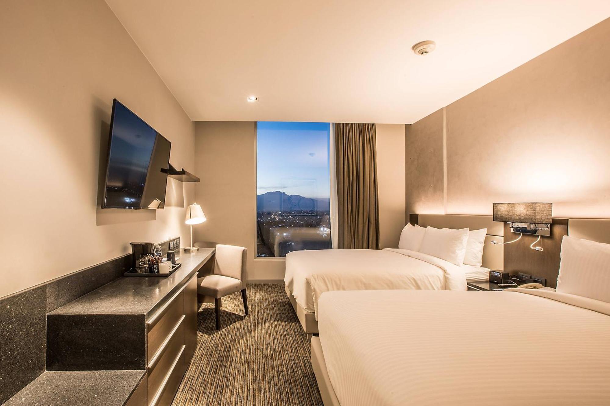 Four Points By Sheraton Puebla Extérieur photo